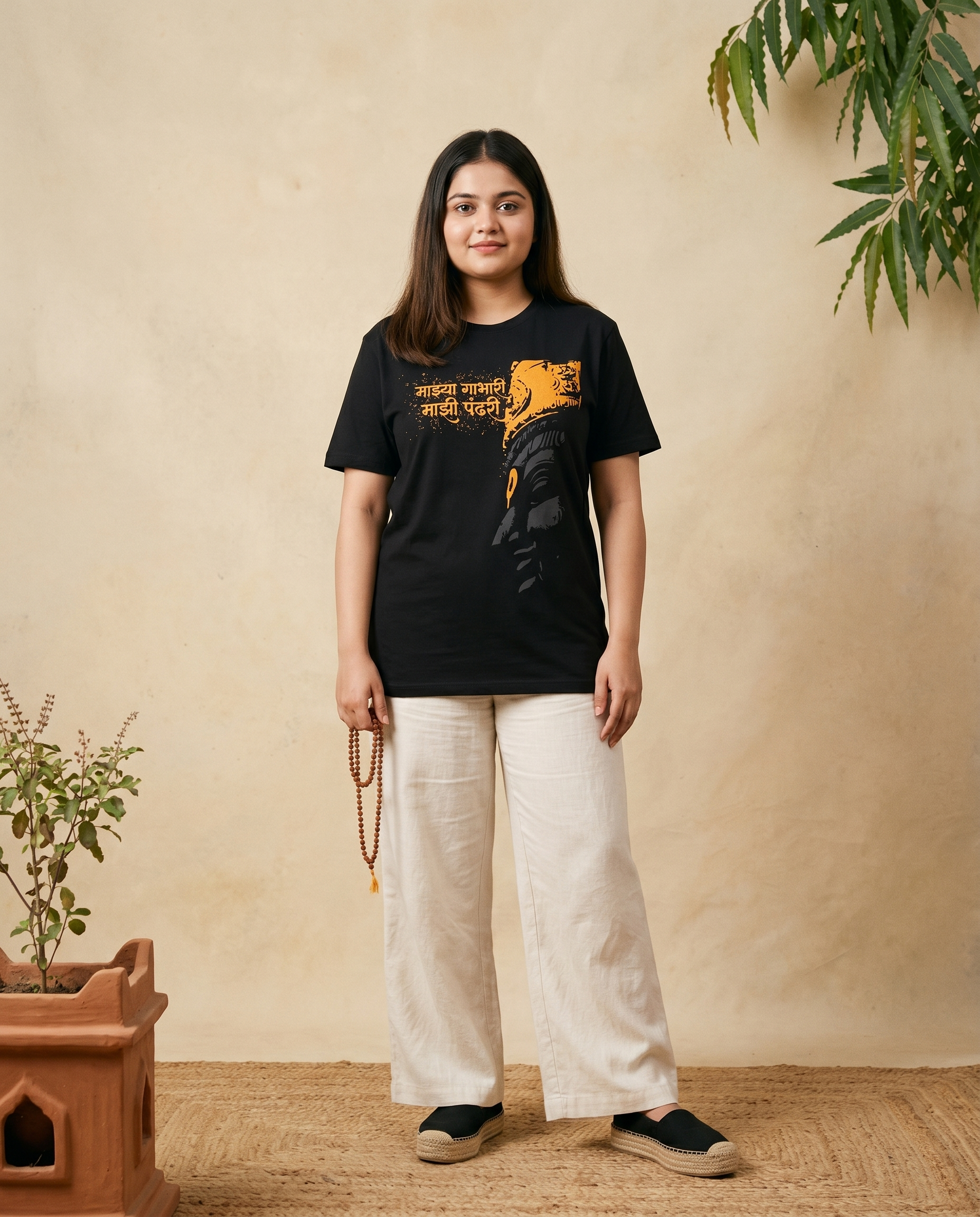 Gabhaari Pandhari - Black - Unisex Adults T-shirt